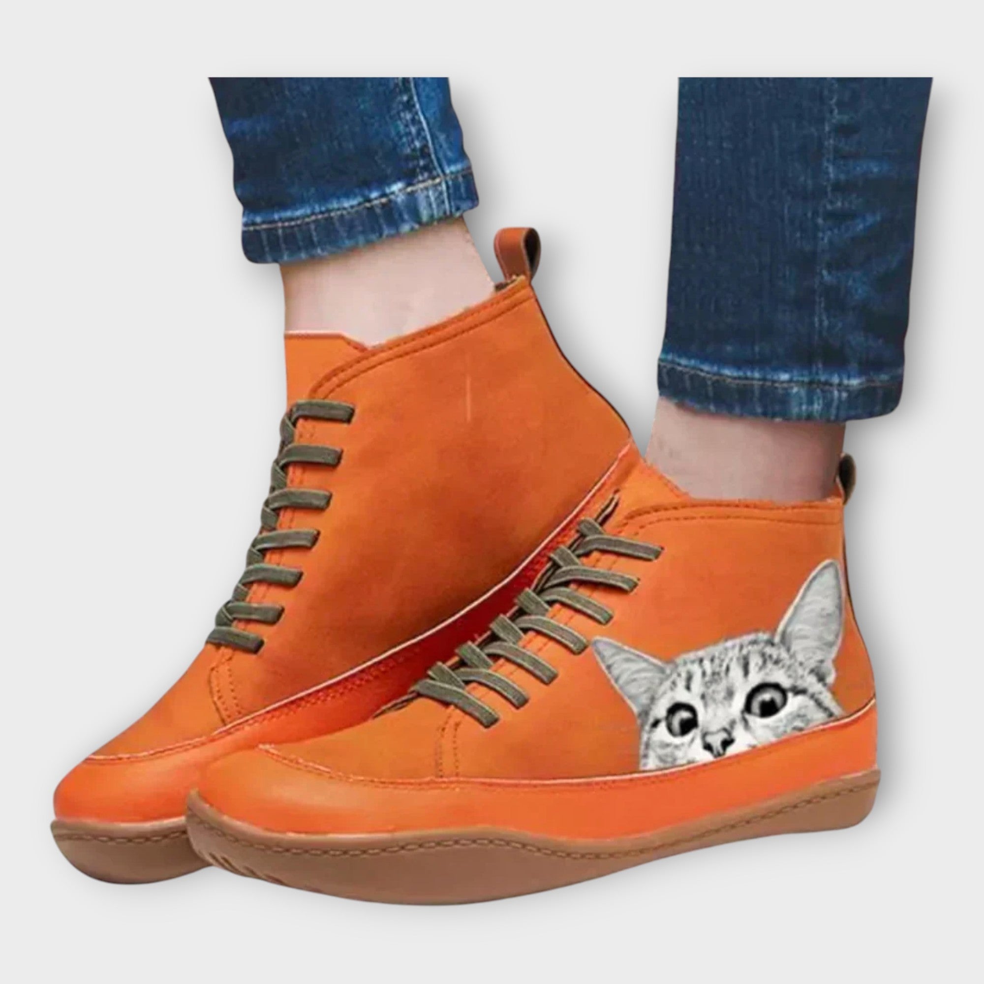 Stylish Sneakers with Distinctive Design