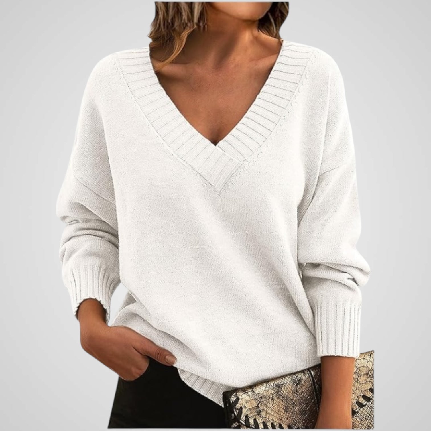 Annie | Chic V-Neck Cashmere Sweater