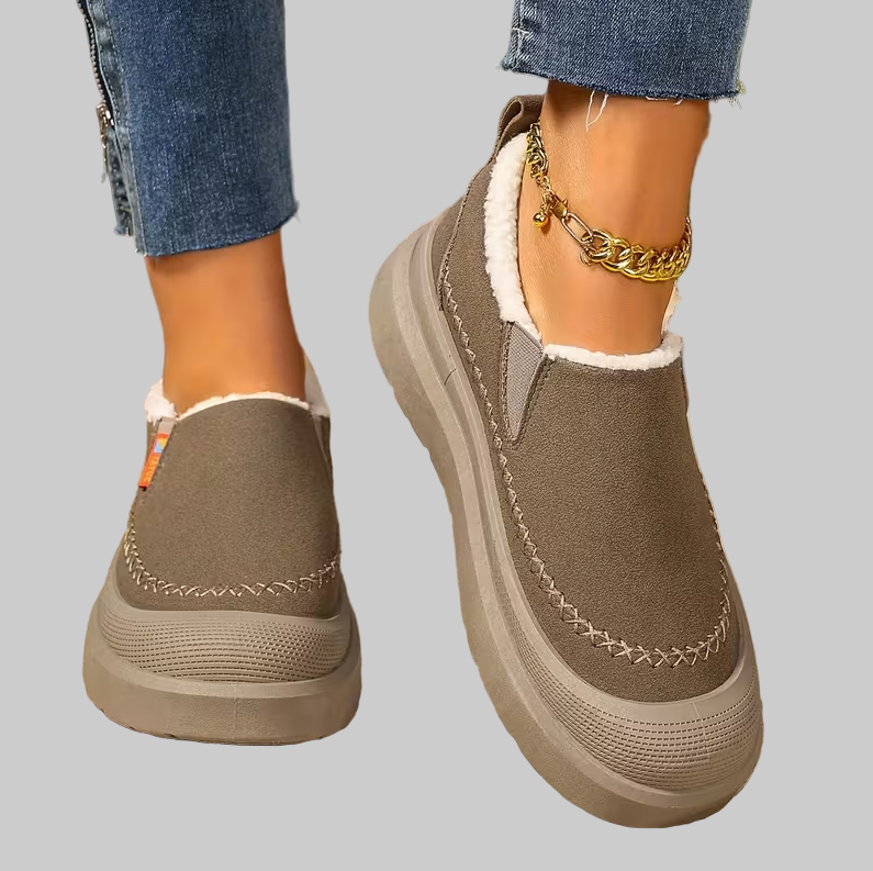 Novarilli™ orthopedic slip-on shoes – all-day comfort, arch support & wide fit