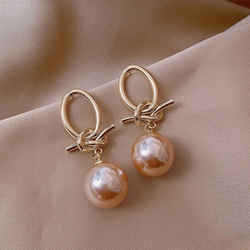 Gold Hoop Earrings with Pearl