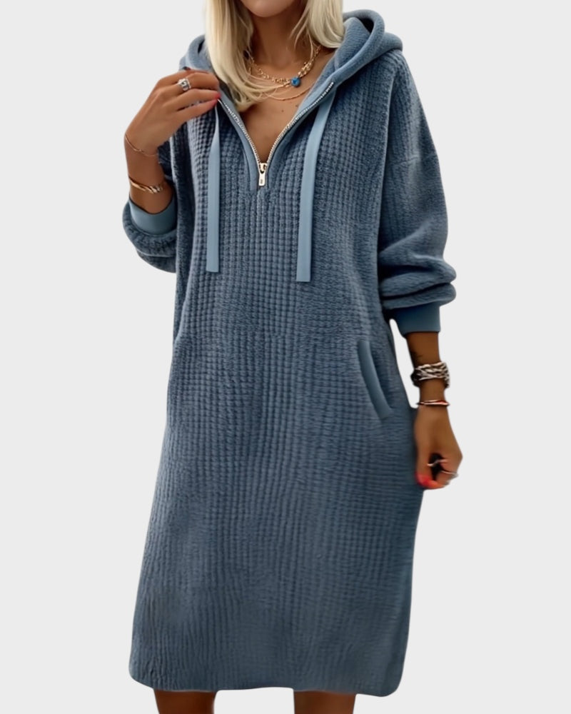 Casual knitted sweatshirt dress with hood and honeycomb pattern