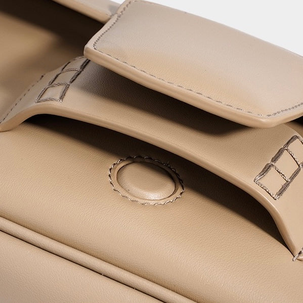 Ismene | Minimalist bag with folding lid