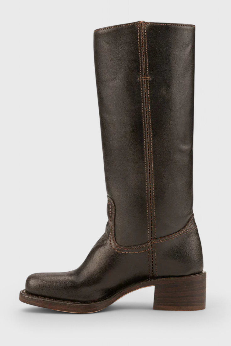 Grace - Classic Modern Boots for All Seasons